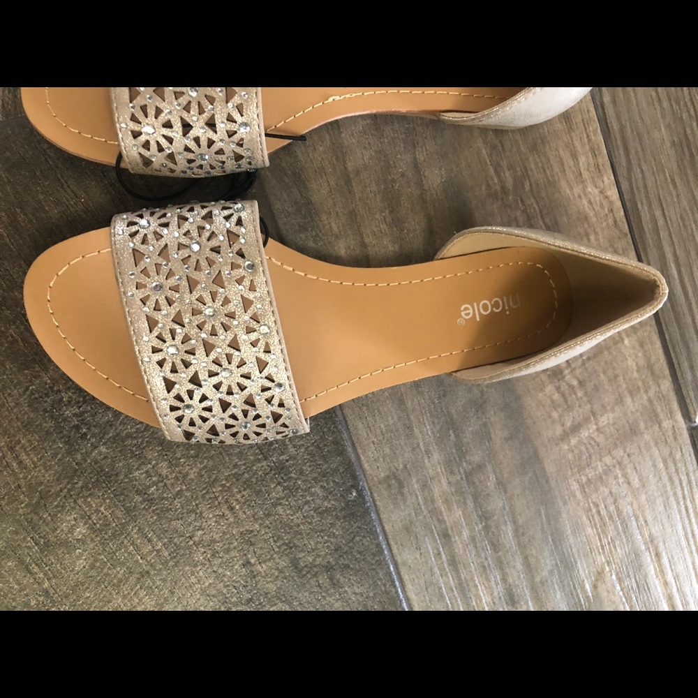 Gold Sandals - Picture 3 of 4